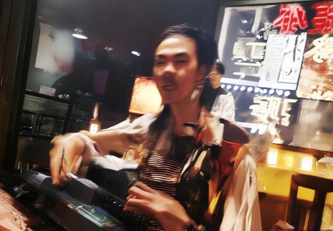 巴塞罗那VS热刺：巅峰对决战术解析与球星